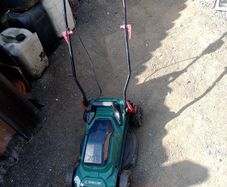 battery lawnmower