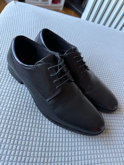 Black Leather Derby Shoes men