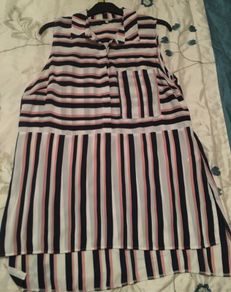 Sleeveless Blouse Size 18 Striped long floaty fabric