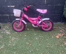 Girl's bicycle