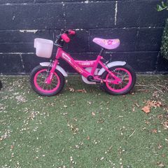 Girl's bicycle
