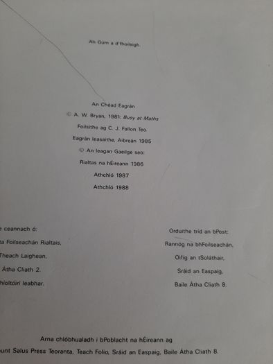 Gaeilge Gafa le Mata school book