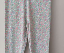 girls leggings aged 9-10 NEW.  . 2. pairs