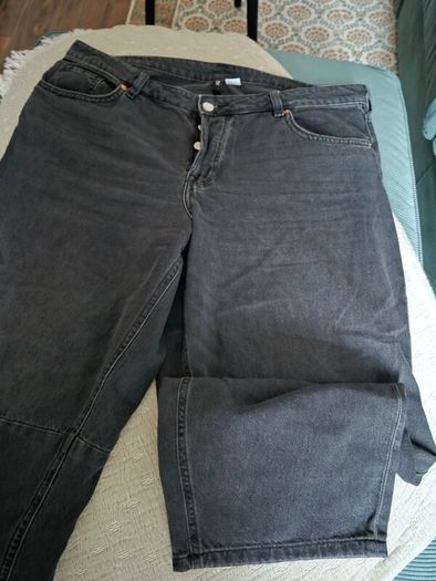 H&M barrel jeans