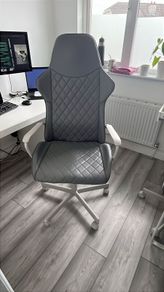 Grey & White Gaming / Office Chair