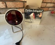 Infra-red for relief of muscular pain