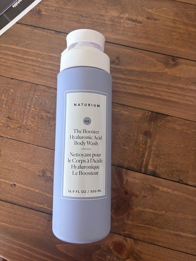 NATURIUM The Booster Hyaluronic Acid Body Wash 500ml