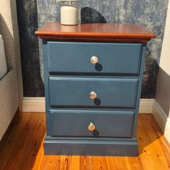 Bedroom lockers