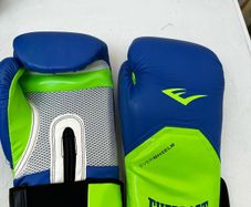 pro style boxing gloves