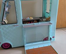 Our generation Ice Cream Van + Accessories
