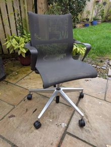 ergonomic office chair