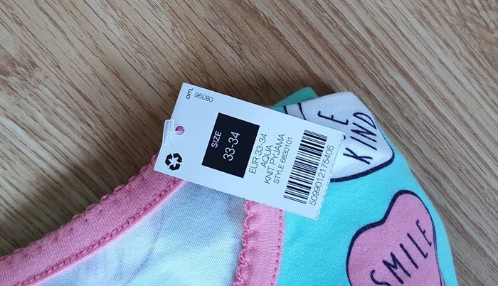 BNWT -  Age 12 - A Pair of Organic Cotton PJ's - Love Hearts Theme - Long Sleeve plus Cuff Pants - E
