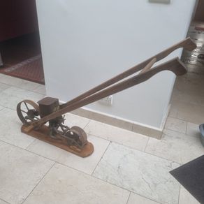 Vintage single row seeder