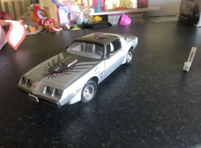 Pontiac Trans AM 1979 1:18
