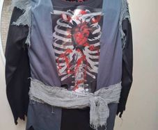 Pirate costume Halloween
