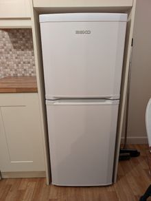 Beko Top Mount Fridge Freezer for Sale (Model: TDA531W)