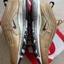 Sneakers Image 3