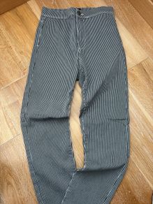 Brand New Bershka Striped Skinny jeans Size 10