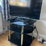 32" Panasonic TV and stand Image 2