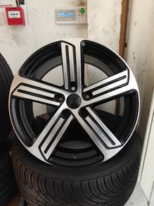 17" r style alloy wheels Vw golf caddy Passat Jetta Scirocco T4 Eos Touran Sharan Tiguan  D12 Finance
