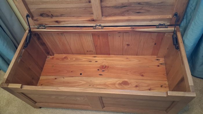 Large Blanket Box