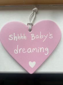 Shhhh baby dreaming sign