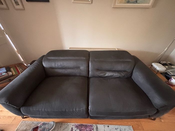Stunning three piece suede leather suite.