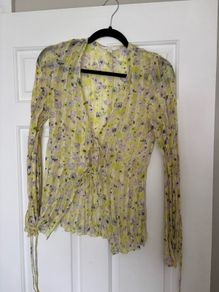 H&M floral blouse tie front size S