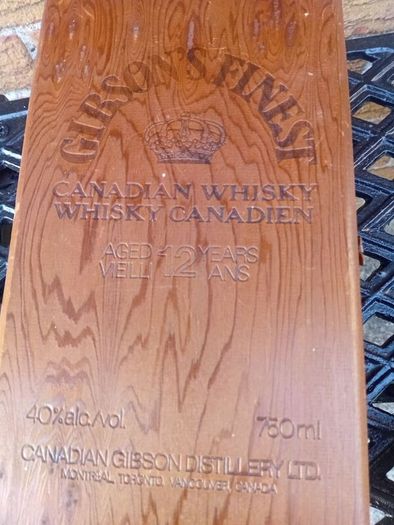 whiskey box