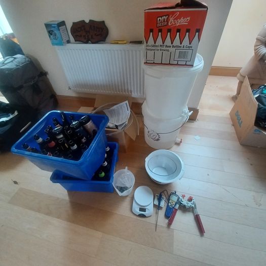 Home Brew Starters Kit and Accessories.