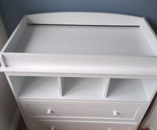 changing unit with drawers