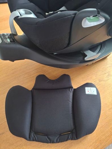 Cybex Cloud T i-Size Car Seat /  Base T 360 degree Rotating ISOFIX Base and Pushchair Adaptors