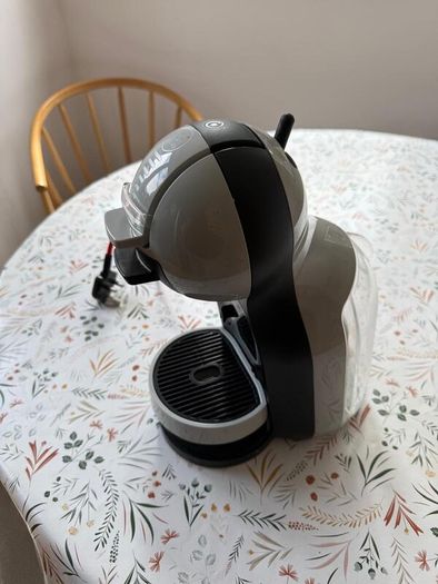 Krups Dolce Gusto coffee machine