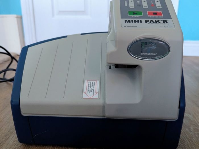 Pregis (FP International) Mini Pak'r Air Cushion Machine