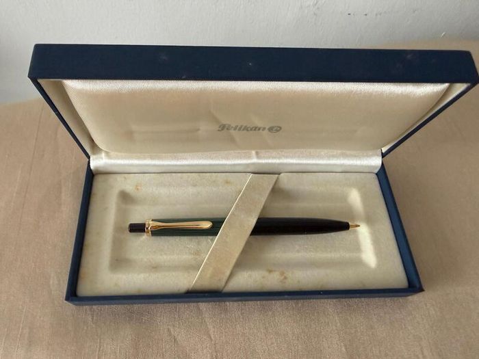 Pelikan Souveran D400 Mechanical Pencil - brand new