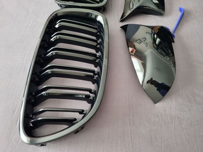 BMW F10 F11 Lci Black Kidney Grilles & Mirror Covers Set Brand New