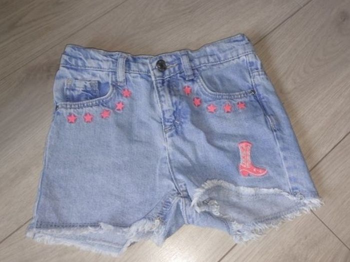Only 1 Euro Each Picture - Size - 5-6 Years - C.K, Adidas, Manchester United, Primark, Etc