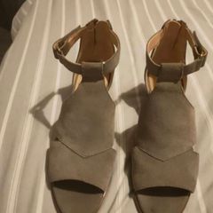 women's shoes