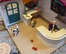 Schleich coffee shop