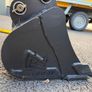 18" / 450mm Digging Bucket 30mm pins Image 2