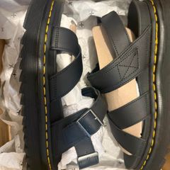Dr Marten Voss ll Sandals