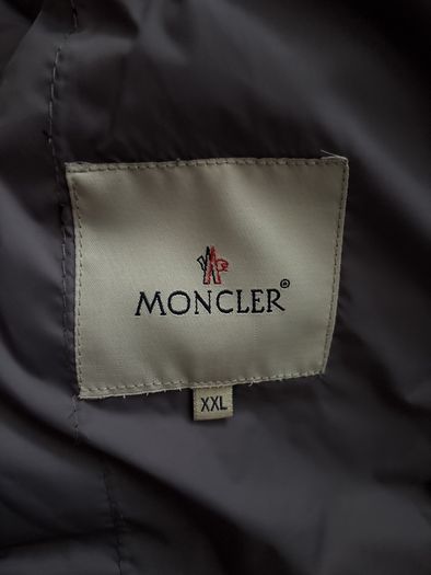 Black Moncler Puffer Jacket Medium