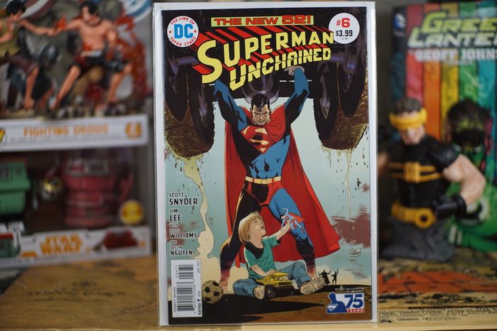 Superman Unchained #6 ! VERY RARE ! Limited 1 for 50 !  Lee Weeks 75th Anniversary Bronze Age Variant Cover ! 2013 ! by DC Comics !
