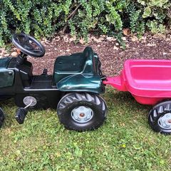 Kids Pedal Tractor+trailer