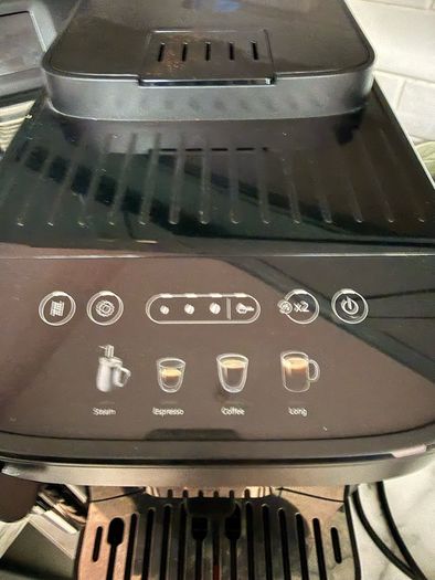DeLonghi Magnifica Evo Bean to Cup Coffee Machine