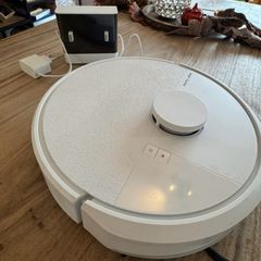 iROBOT Roomba 105 Combo Robot Vacuum Cleaner Mop/Scrubber WiFi
