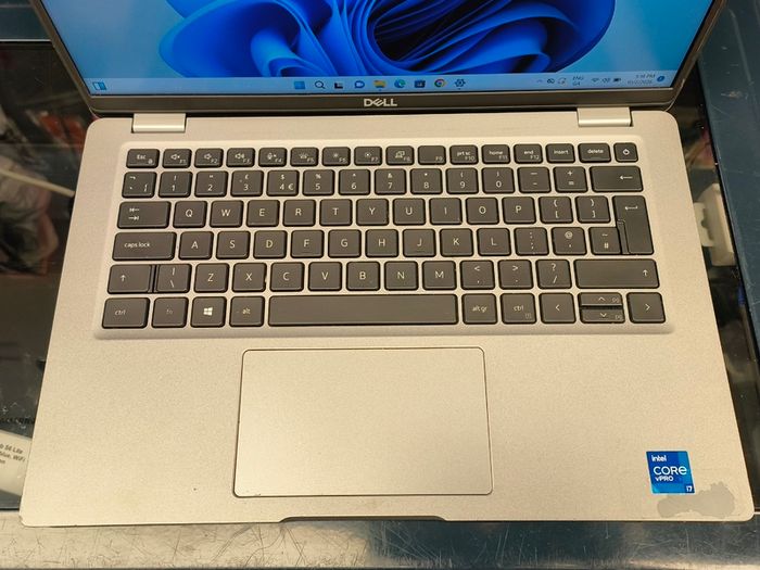 Dell Latitude 5420 Core i7 11th Gen 16GB RAM 512GB SSD 14 Inch Windows 11 Pro