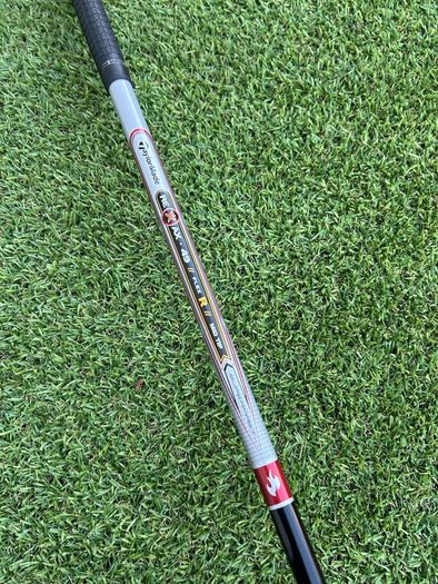 Full set of Taylormade Golf clubs
