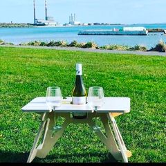 Flying Elephant picnic mini table for wine, drinks
