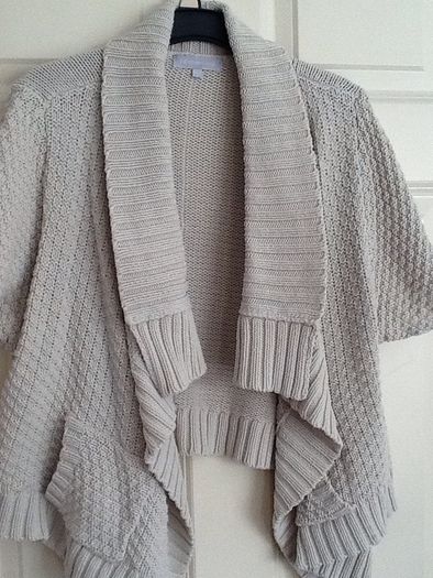 Short sleeve cardigan